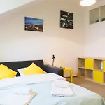 Lovely Apartment In The Old Town